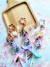 Load image into Gallery viewer, Dango Dragons | Akatsuki no Yona | Lollipop Acrylic Charm