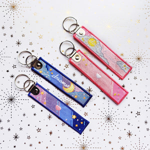 Daydreamer | Embroidered Luggage Tag Keychain